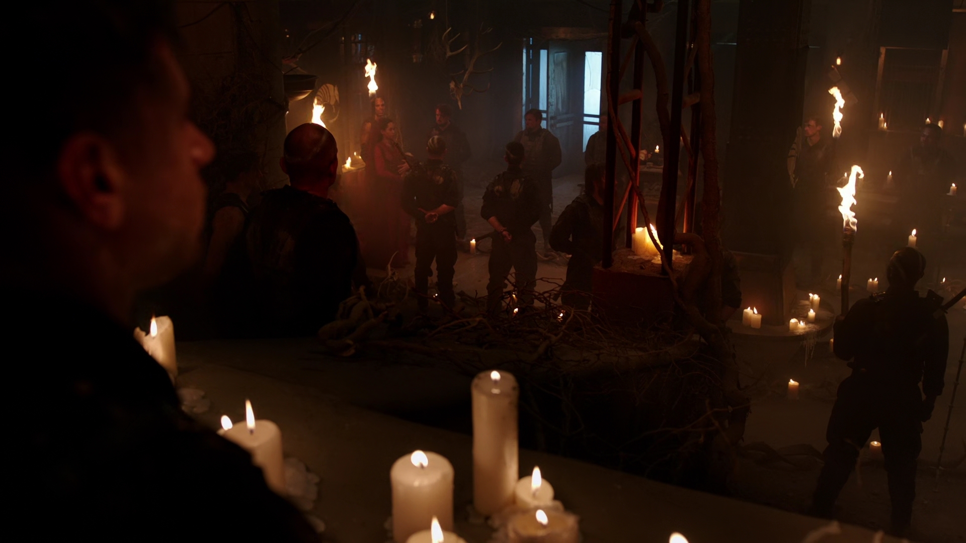 Charmed-Online-dot-nl_IntoTheBadlands2x08-1753.jpg