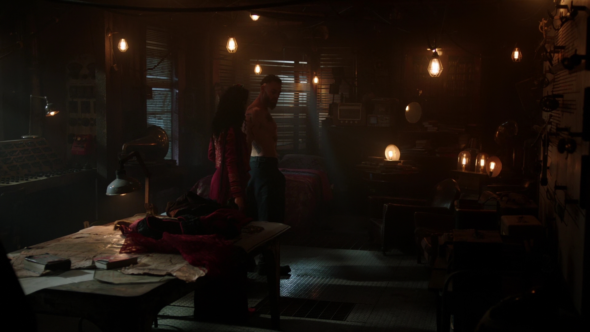 Charmed-Online-dot-nl_IntoTheBadlands2x08-2234.jpg