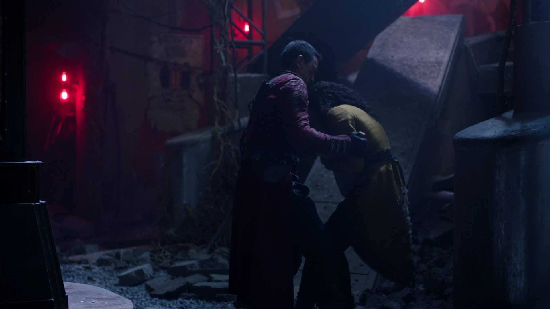 Charmed-Online-dot-nl_IntoTheBadlands2x10-2108.jpg