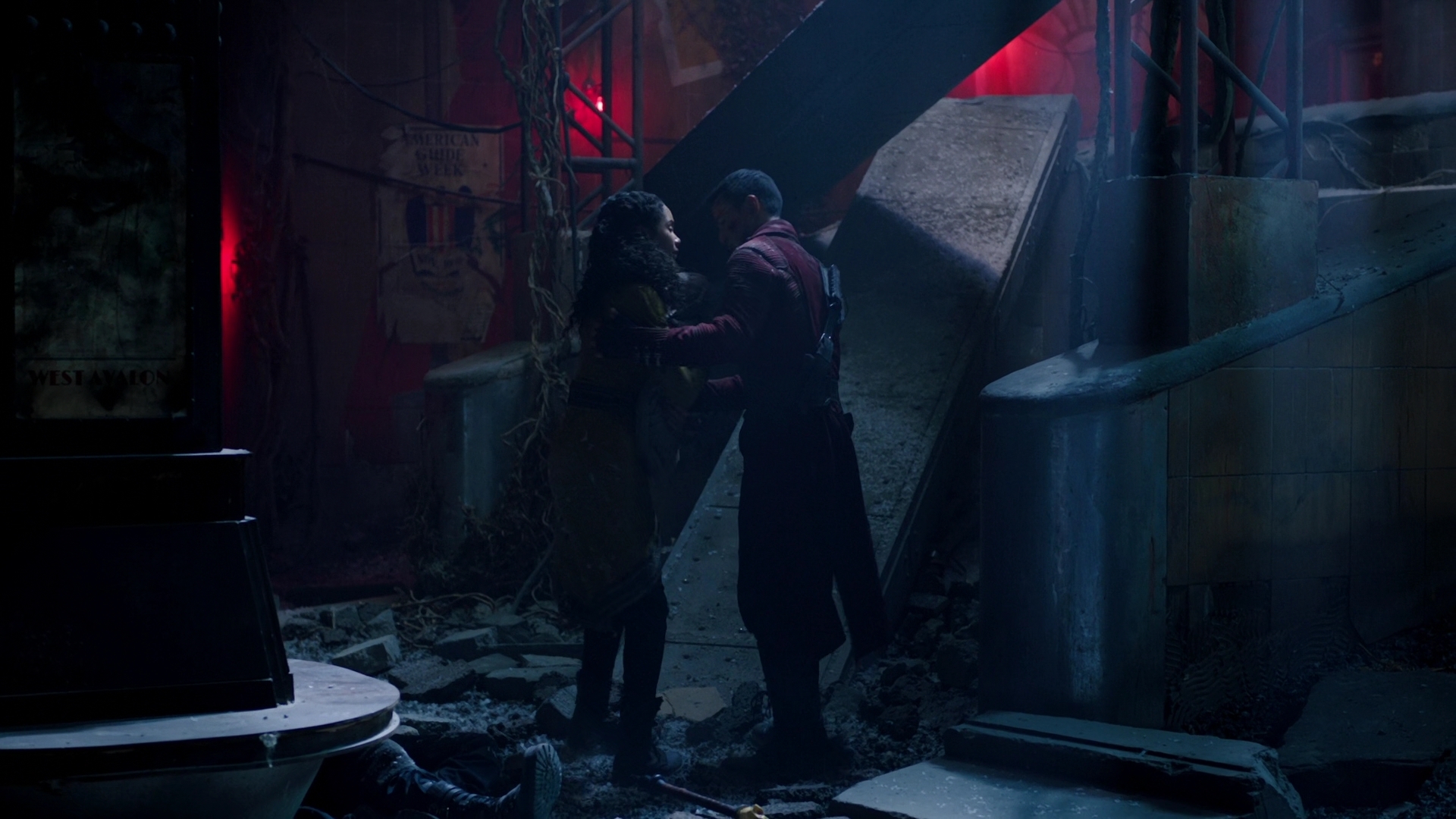 Charmed-Online-dot-nl_IntoTheBadlands2x10-2129.jpg
