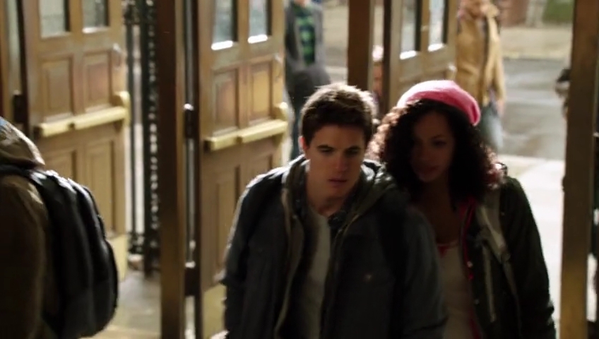 Charmed-Online-dot-nl_TheTomorrowPeople1x01-0399.jpg