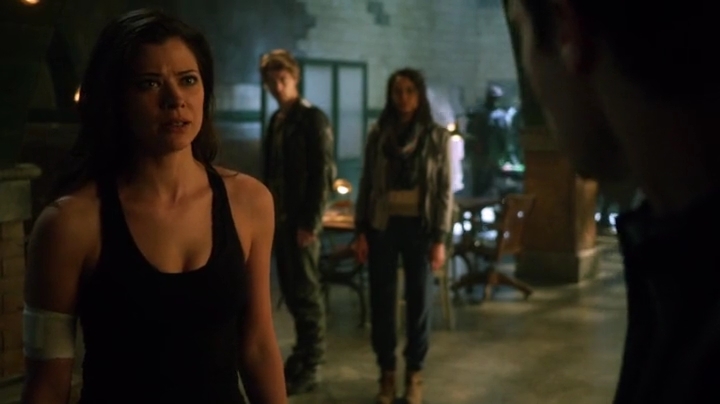 Charmed-Online-dot-nl_TheTomorrowPeople1x22-0437.jpg