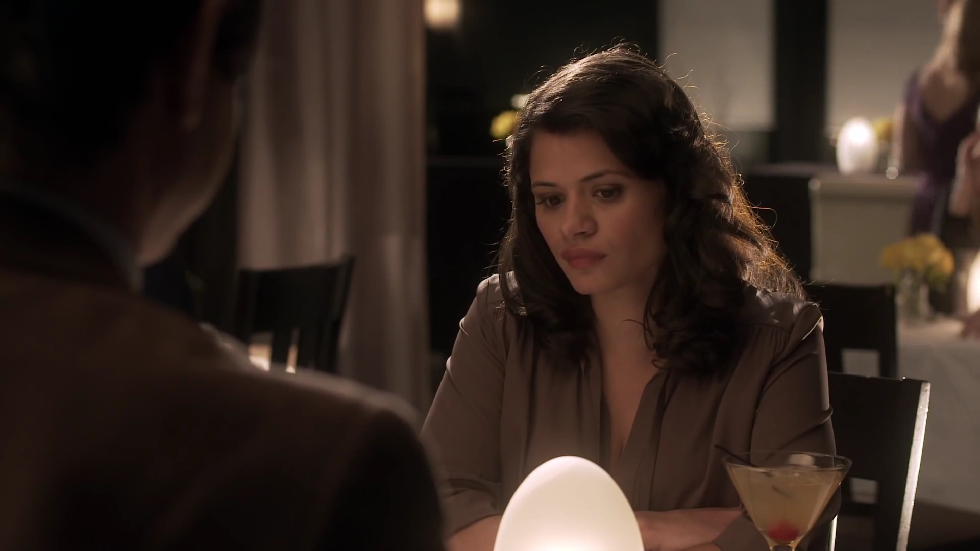 Charmed-Online-dot-nl_Ro-aflevering2-0314.jpg