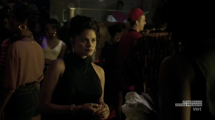 Charmed-Online-dot-nl_TheBreaks1x01-0812.jpg