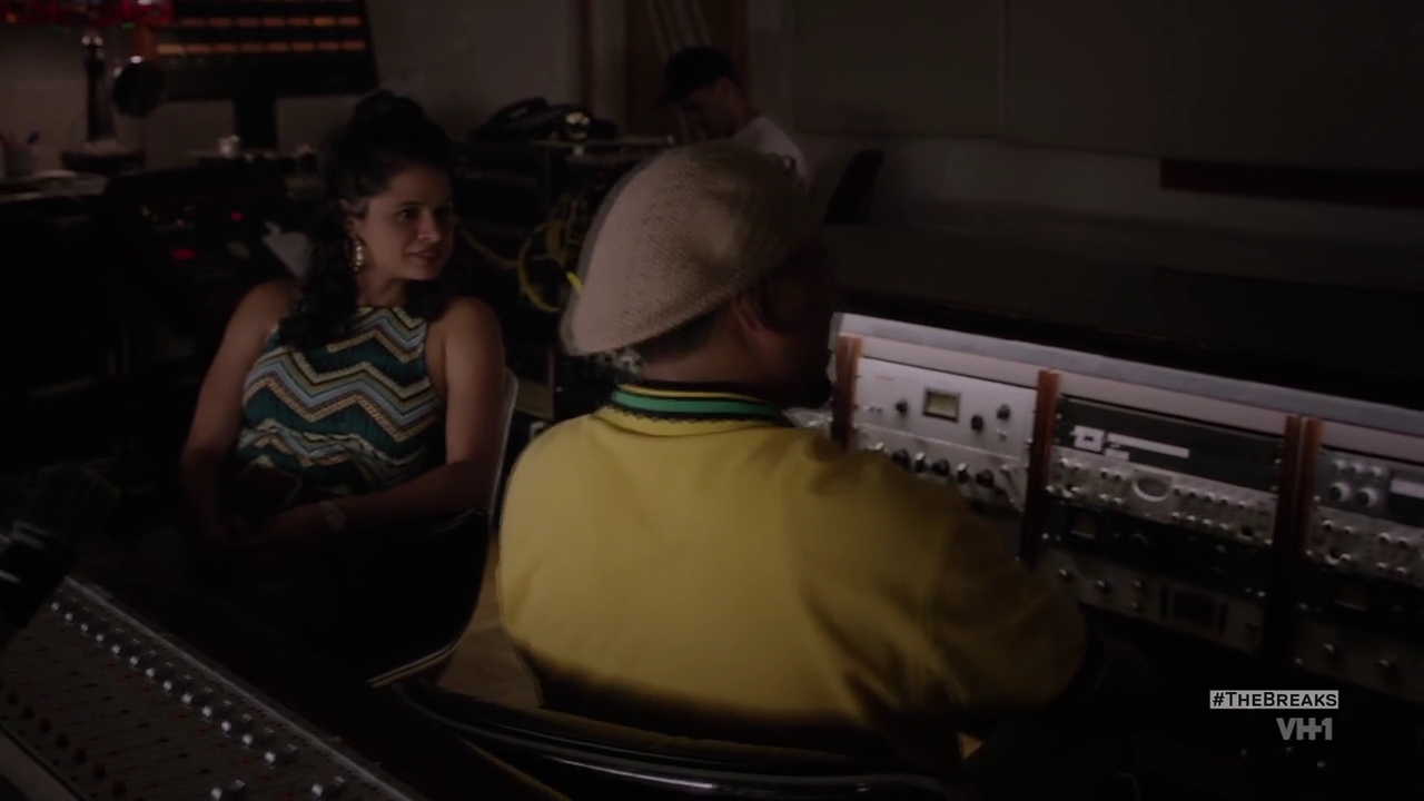 Charmed-Online-dot-nl_TheBreaks1x04-0855.jpg