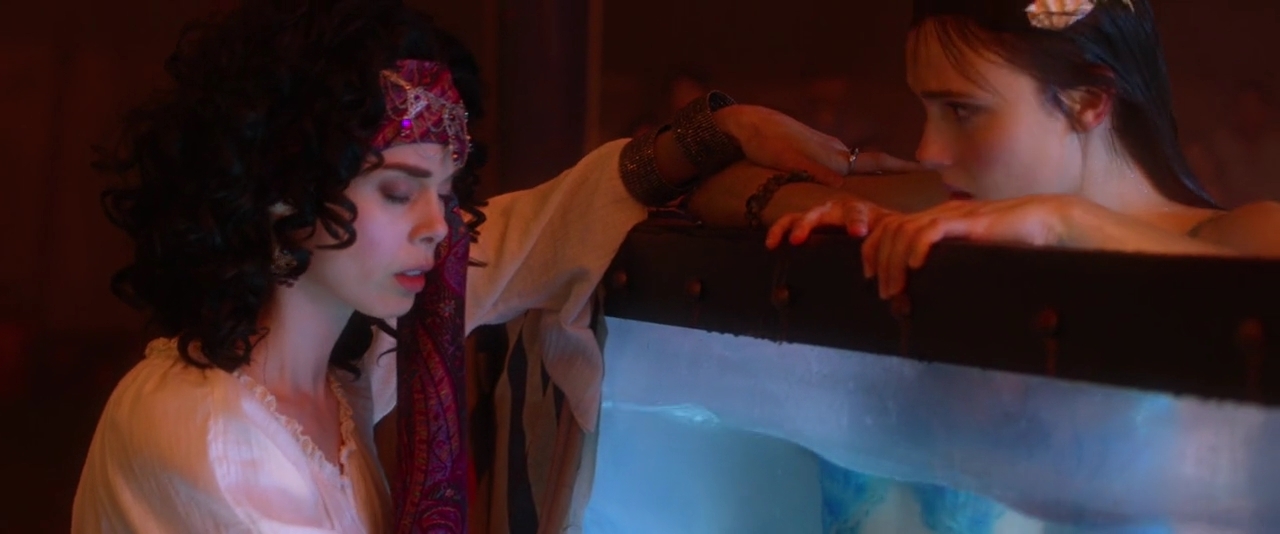 Charmed-Online-dot-nl-TheLittleMermaid3577.jpg Charmed-Online-dot-nl-TheLittleMermaid3577.jpg