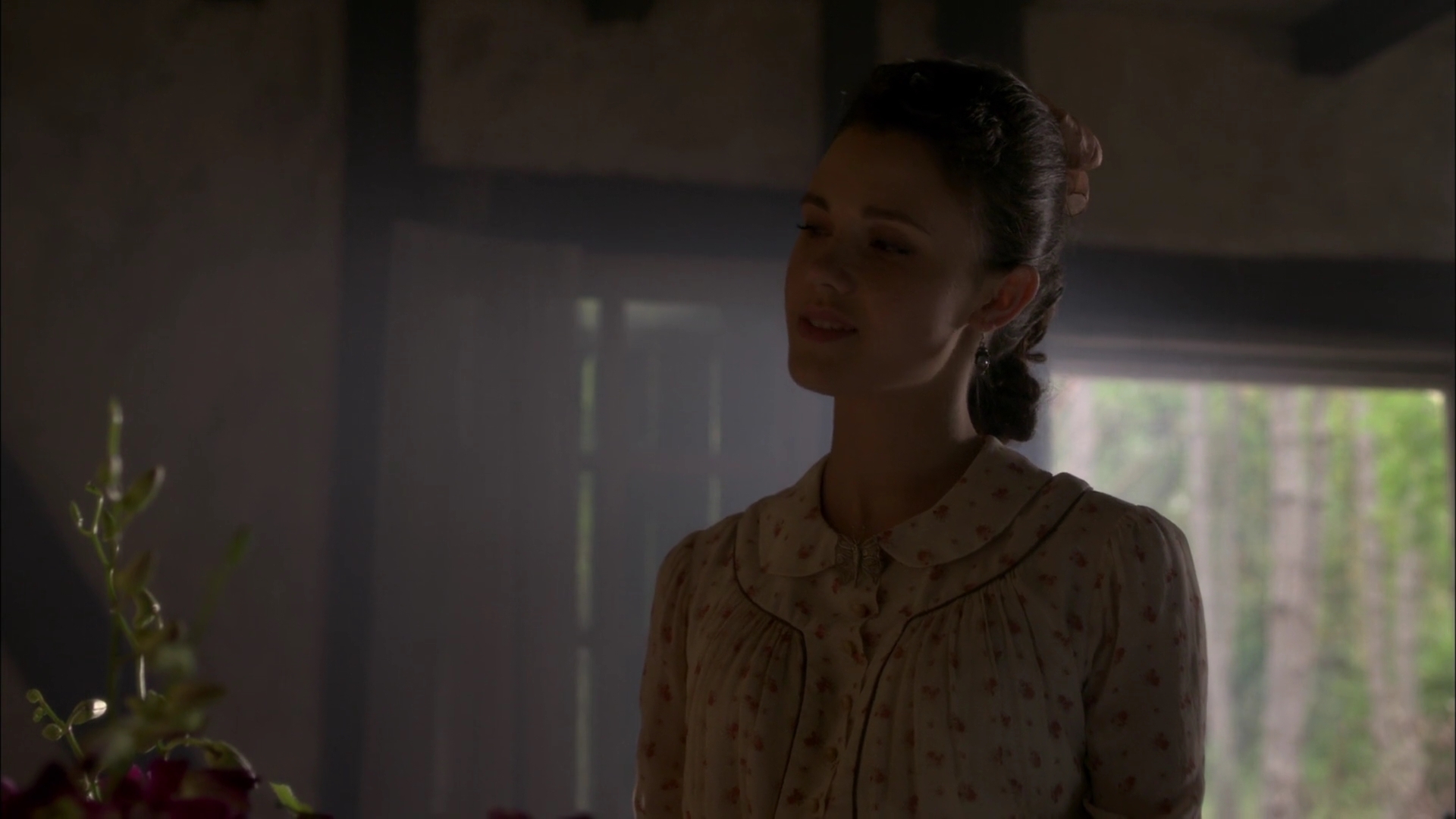 Charmed-Online-dot-nl-WhenCallsTheHearts1170.jpg Charmed-Online-dot-nl-WhenCallsTheHearts1170.jpg