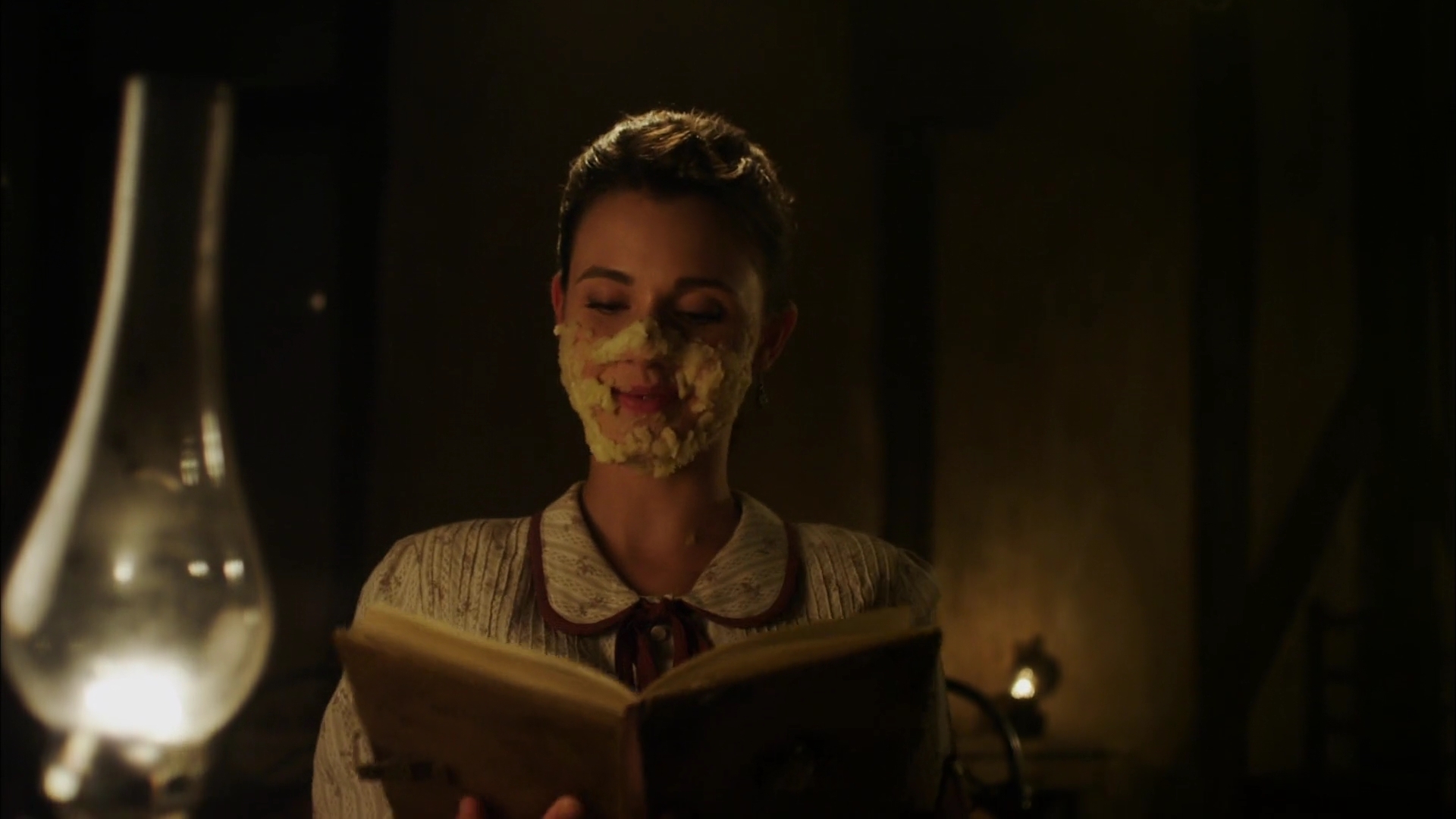 Charmed-Online-dot-nl-WhenCallsTheHearts1557.jpg Charmed-Online-dot-nl-WhenCallsTheHearts1557.jpg