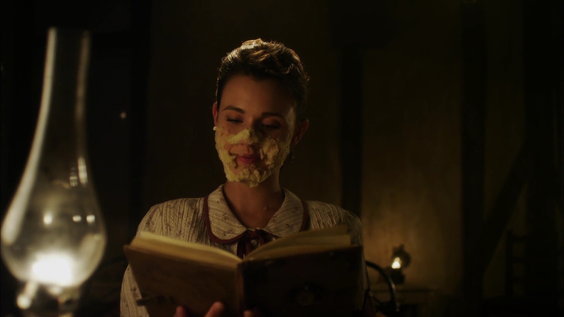 Charmed-Online-dot-nl-WhenCallsTheHearts1558.jpg Charmed-Online-dot-nl-WhenCallsTheHearts1558.jpg