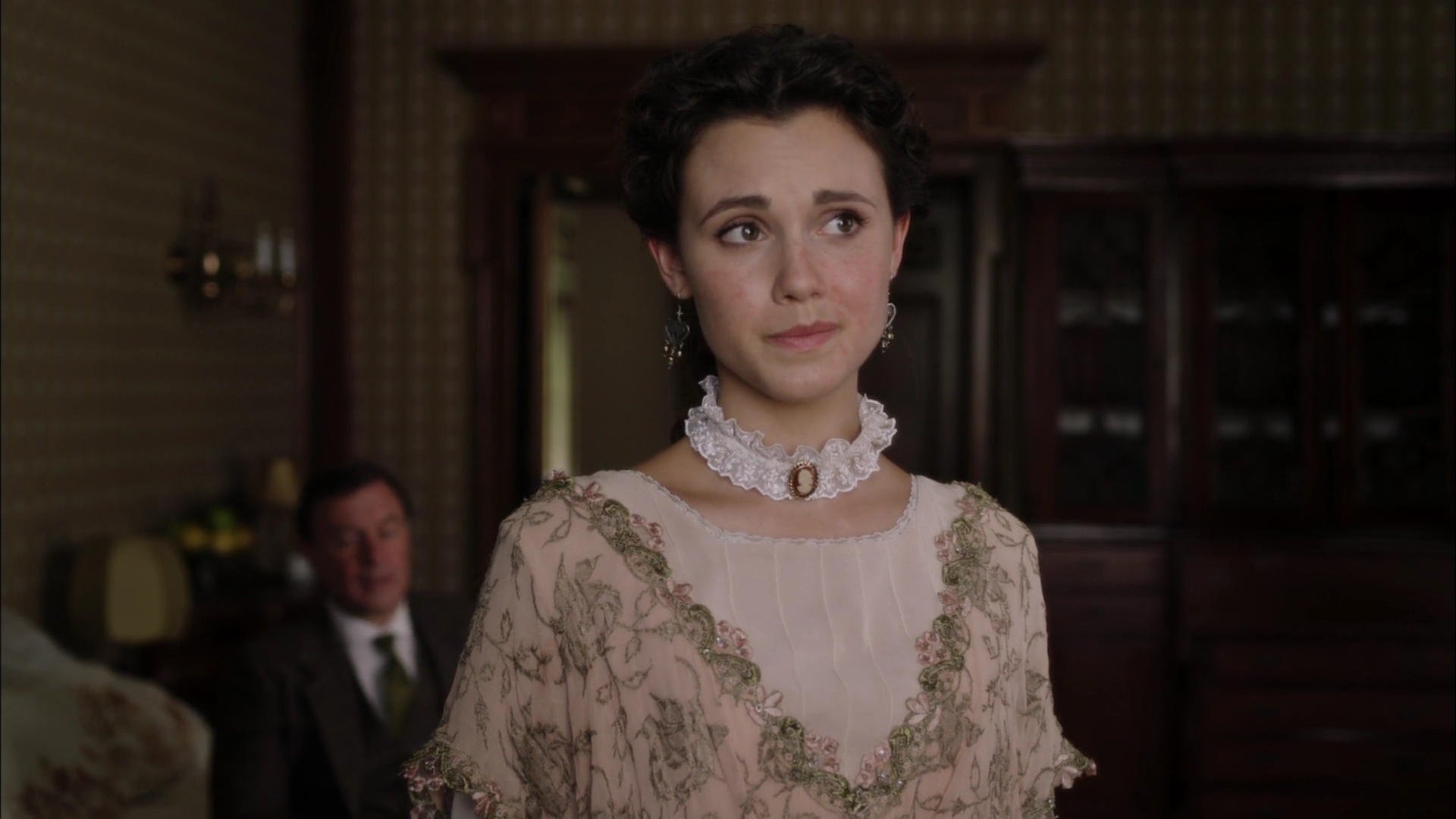 Charmed-Online-dot-nl-WhenCallsTheHearts2388.jpg Charmed-Online-dot-nl-WhenCallsTheHearts2388.jpg