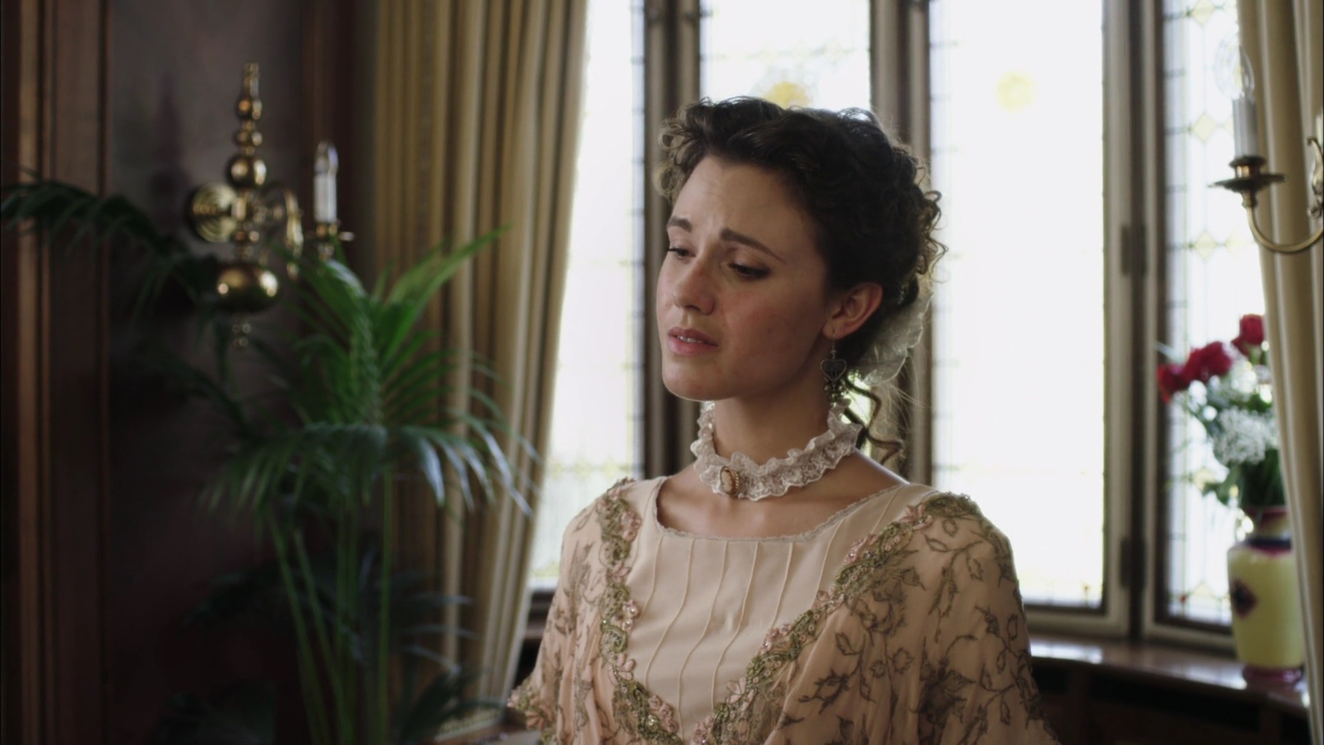 Charmed-Online-dot-nl-WhenCallsTheHearts2450.jpg Charmed-Online-dot-nl-WhenCallsTheHearts2450.jpg