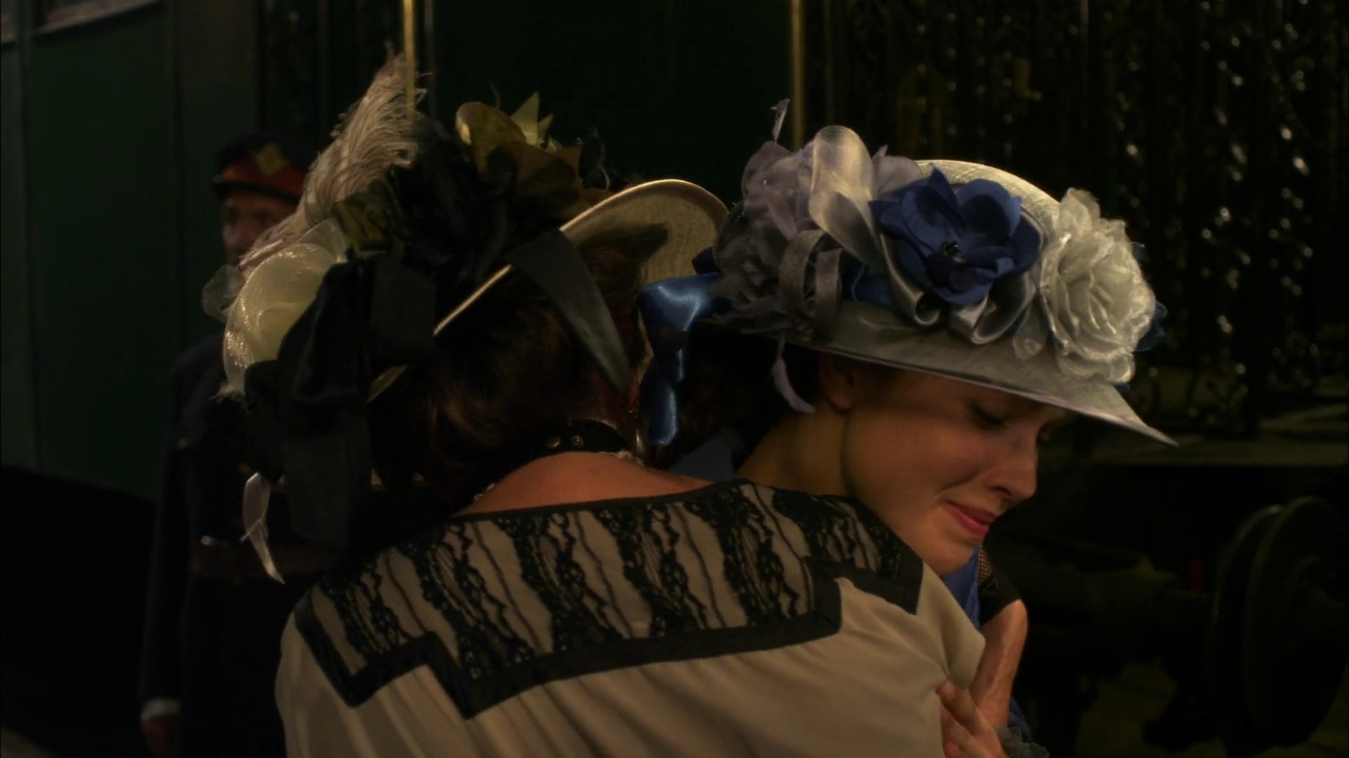 Charmed-Online-dot-nl-WhenCallsTheHearts2733.jpg