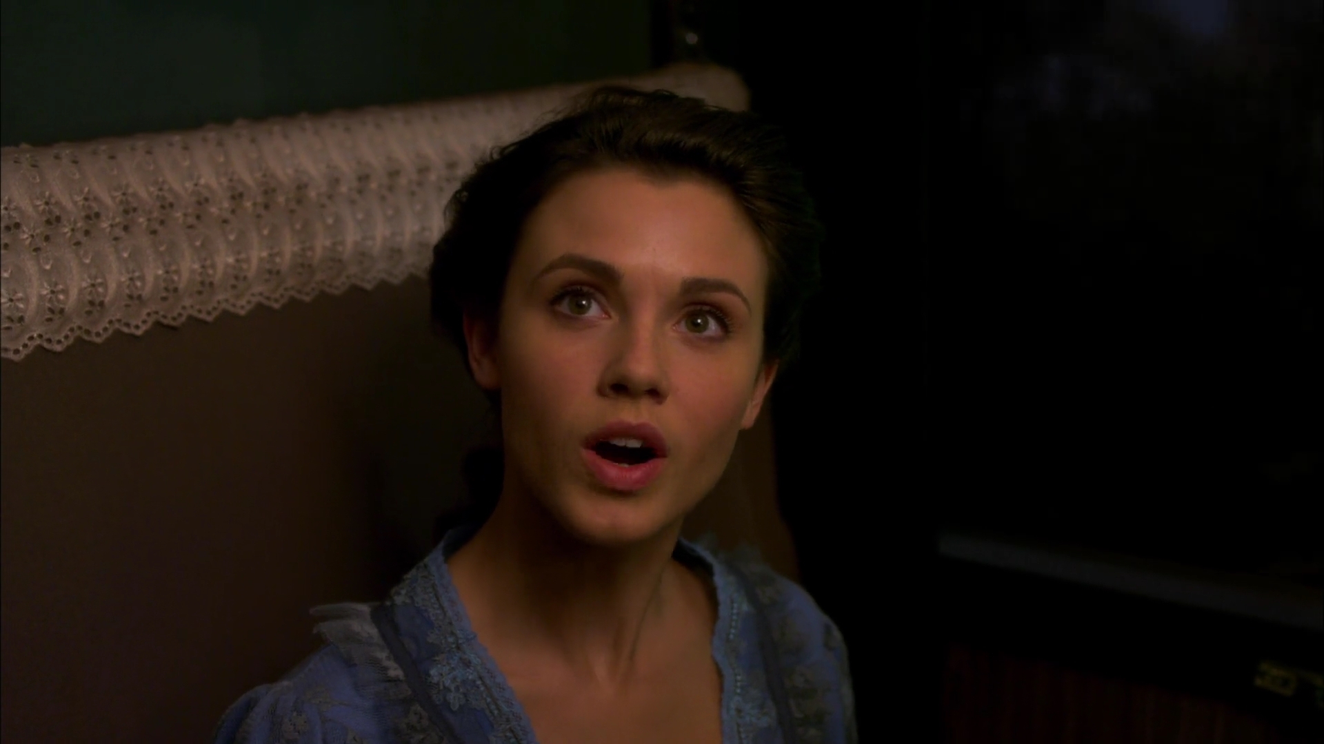Charmed-Online-dot-nl-WhenCallsTheHearts3254.jpg