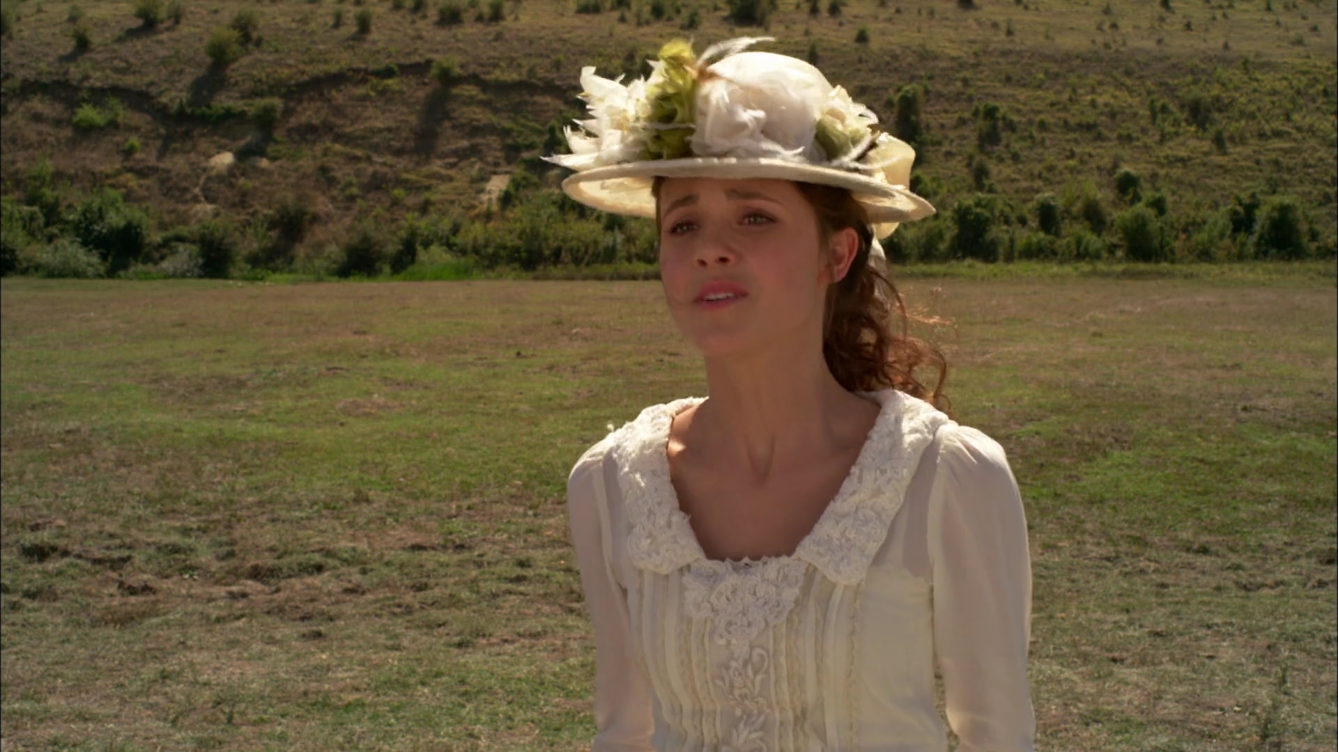 Charmed-Online-dot-nl-WhenCallsTheHearts4075.jpg