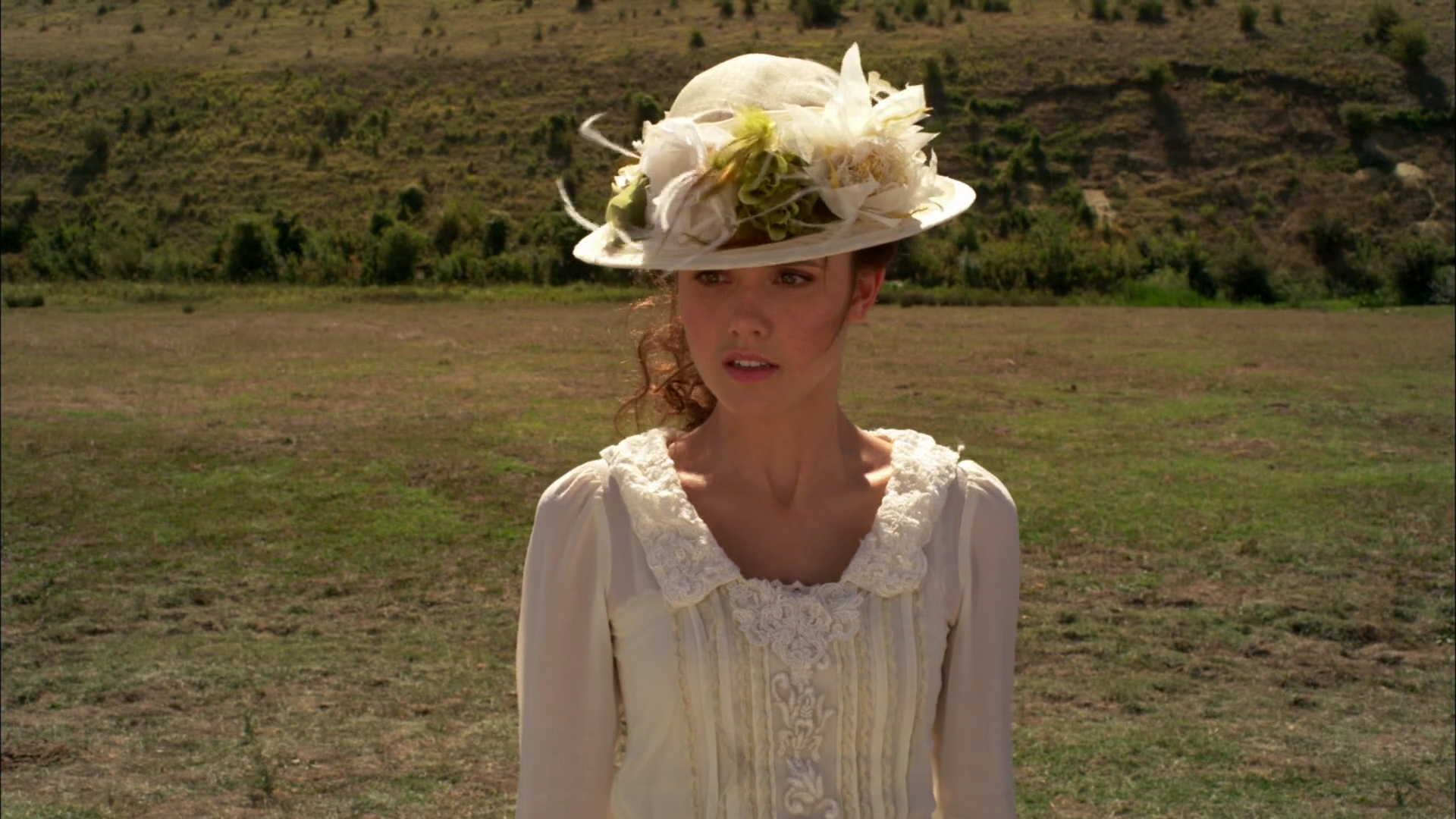 Charmed-Online-dot-nl-WhenCallsTheHearts4125.jpg Charmed-Online-dot-nl-WhenCallsTheHearts4125.jpg