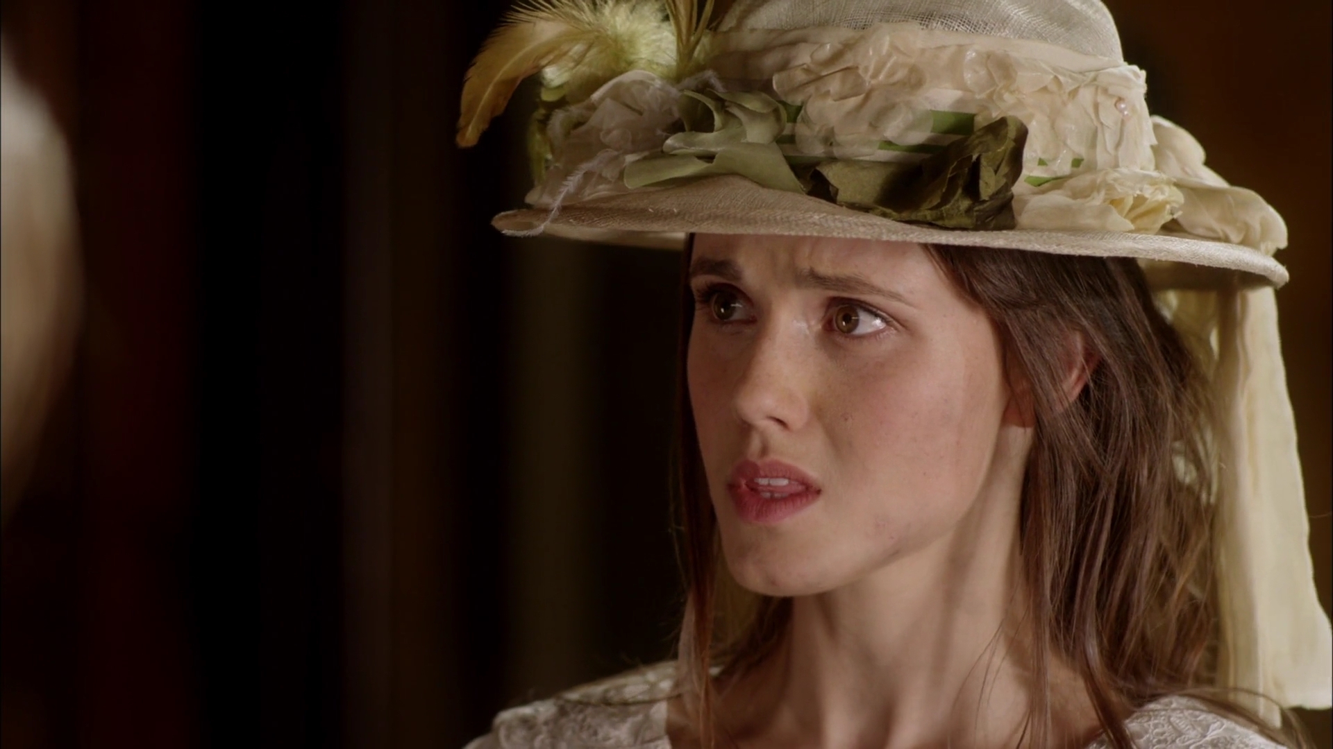 Charmed-Online-dot-nl-WhenCallsTheHearts4921.jpg Charmed-Online-dot-nl-WhenCallsTheHearts4921.jpg