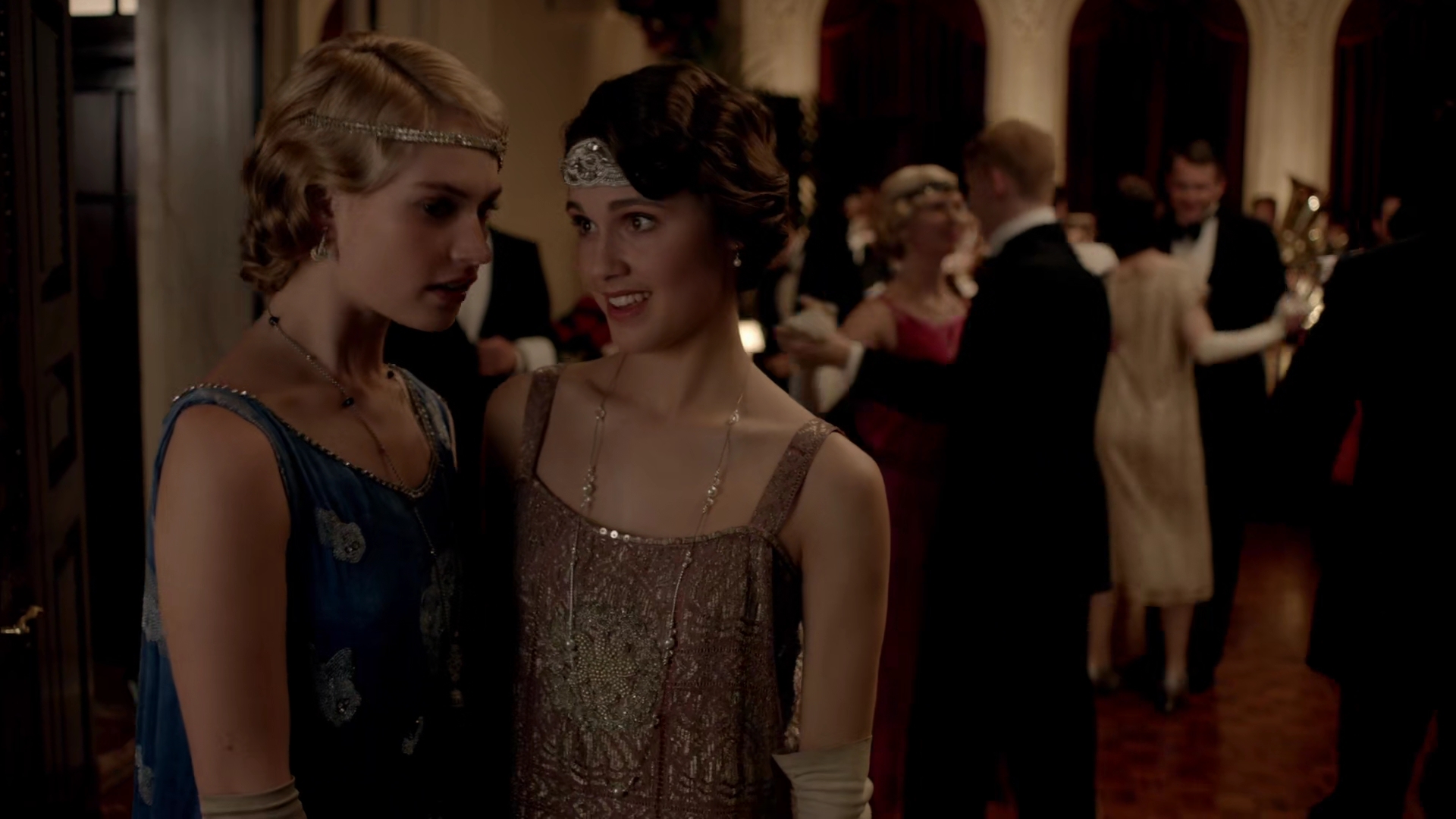 Charmed-Online-dot-nl-DowntownAbbey4x09-0367.jpg