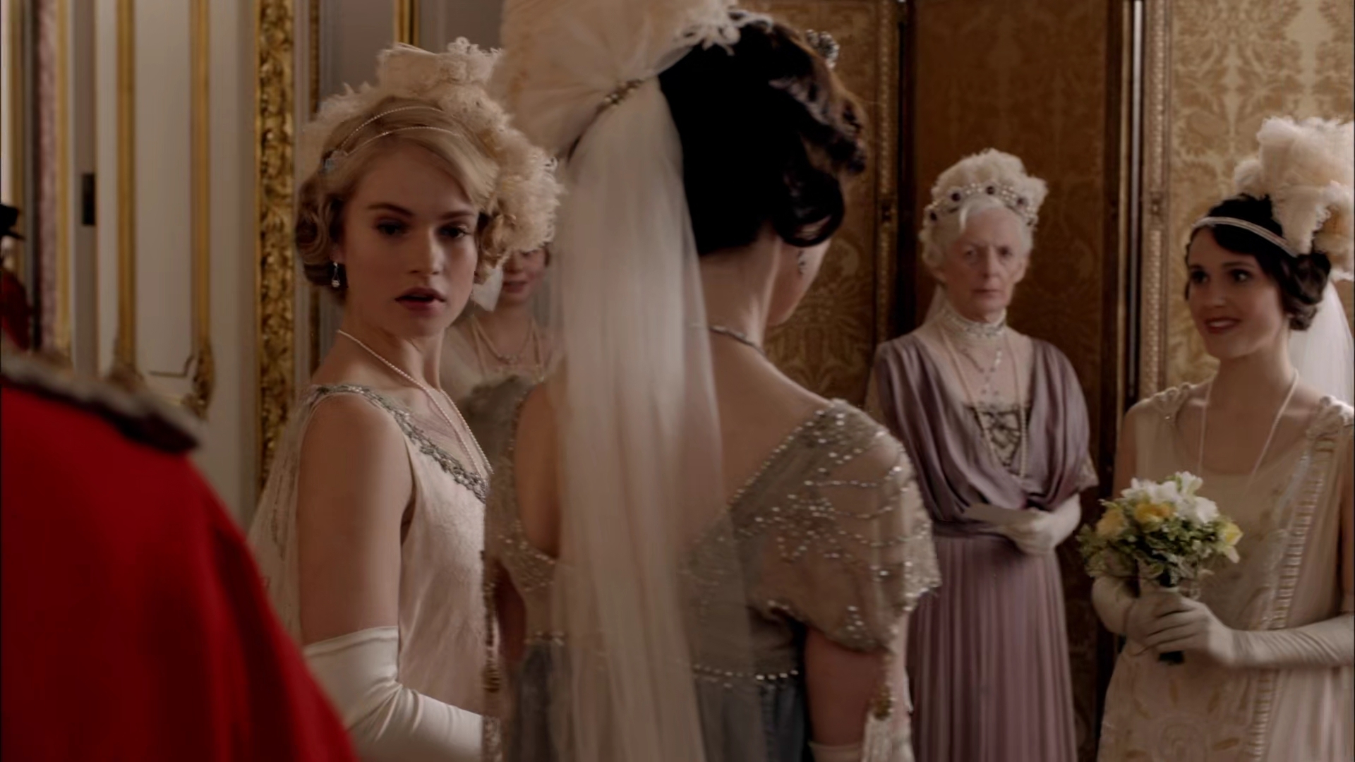 Charmed-Online-dot-nl-DowntownAbbey4x09-1999.jpg