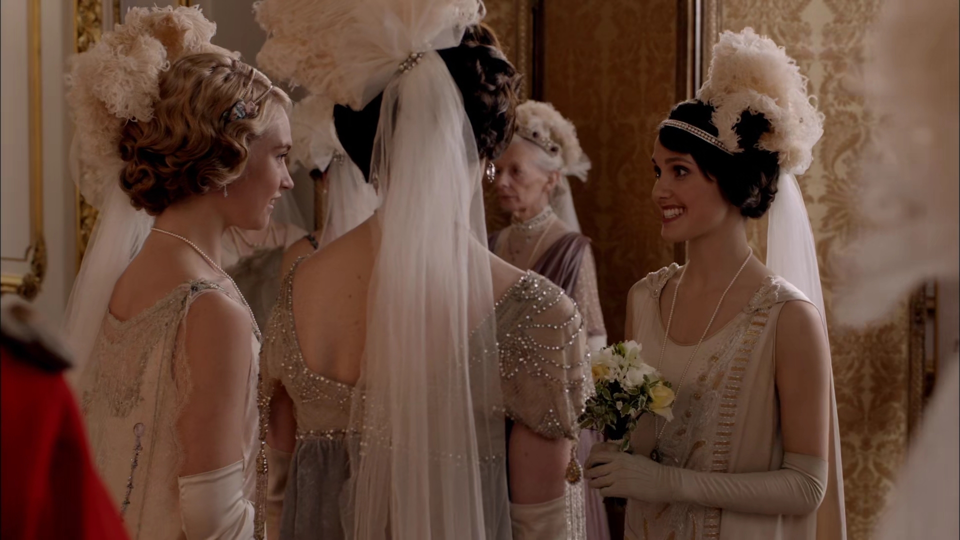 Charmed-Online-dot-nl-DowntownAbbey4x09-2018.jpg