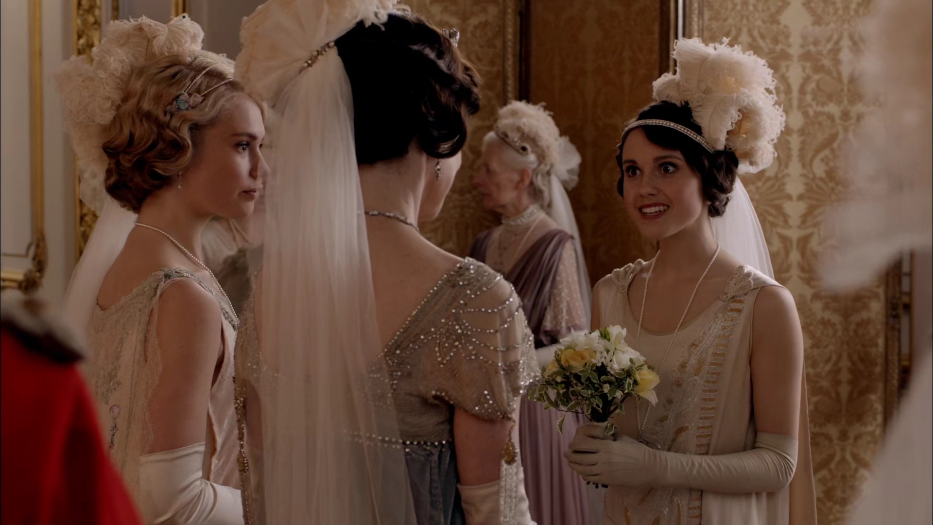 Charmed-Online-dot-nl-DowntownAbbey4x09-2020.jpg