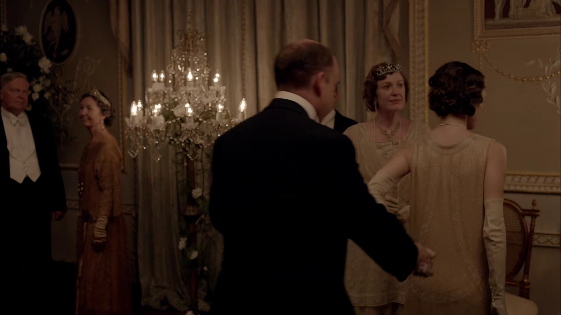 Charmed-Online-dot-nl-DowntownAbbey4x09-4637.jpg