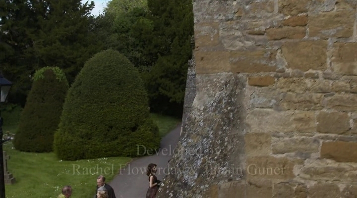 Charmed-Online-dot-nl-FatherBrown2x01-0157.jpg
