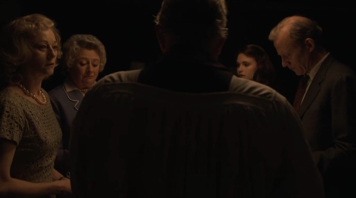 Charmed-Online-dot-nl-FatherBrown2x01-0262.jpg