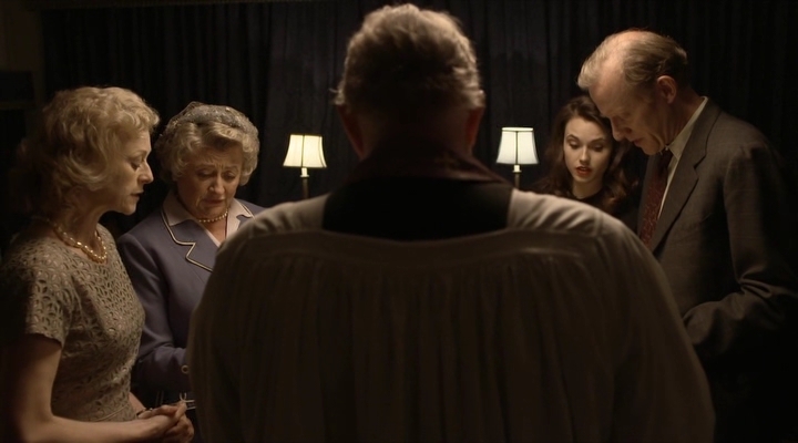 Charmed-Online-dot-nl-FatherBrown2x01-0307.jpg