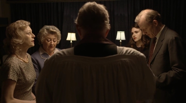 Charmed-Online-dot-nl-FatherBrown2x01-0310.jpg