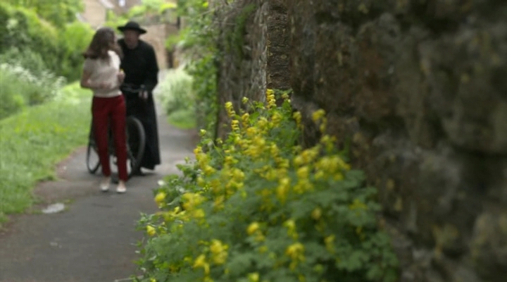 Charmed-Online-dot-nl-FatherBrown2x01-1577.jpg