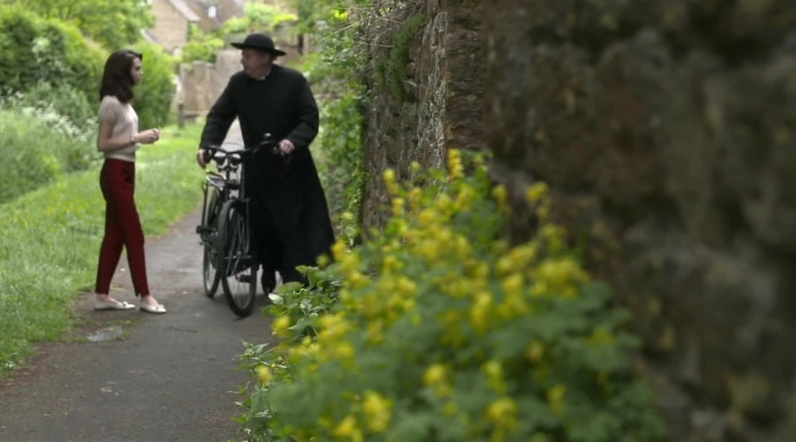 Charmed-Online-dot-nl-FatherBrown2x01-1578.jpg