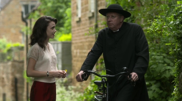 Charmed-Online-dot-nl-FatherBrown2x01-1595.jpg