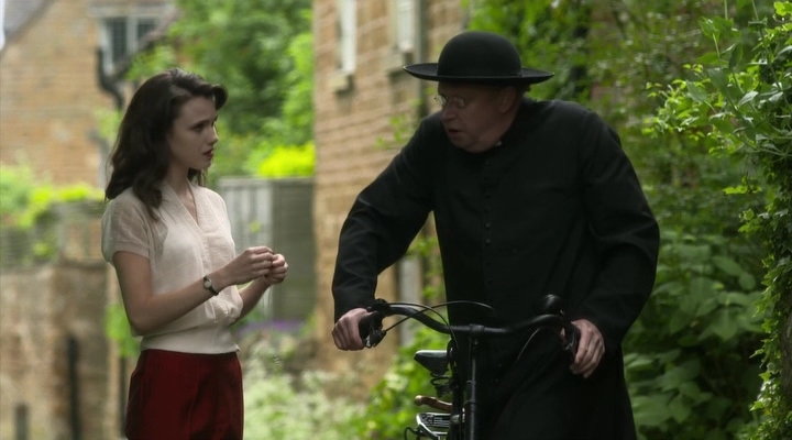 Charmed-Online-dot-nl-FatherBrown2x01-1607.jpg