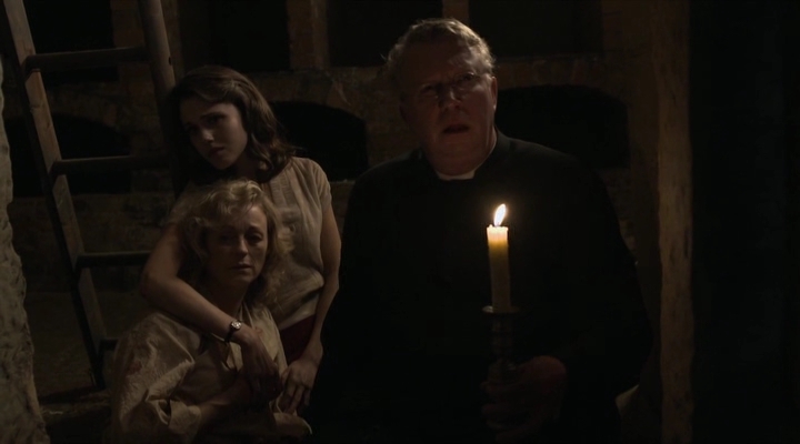 Charmed-Online-dot-nl-FatherBrown2x01-2226.jpg
