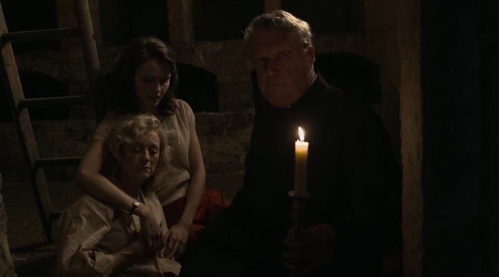 Charmed-Online-dot-nl-FatherBrown2x01-2239.jpg