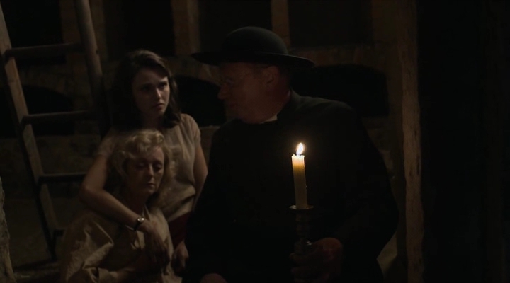 Charmed-Online-dot-nl-FatherBrown2x01-2246.jpg