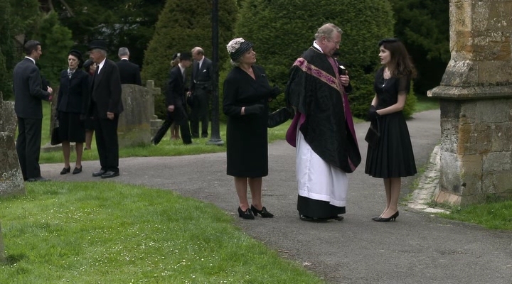 Charmed-Online-dot-nl-FatherBrown2x01-2526.jpg