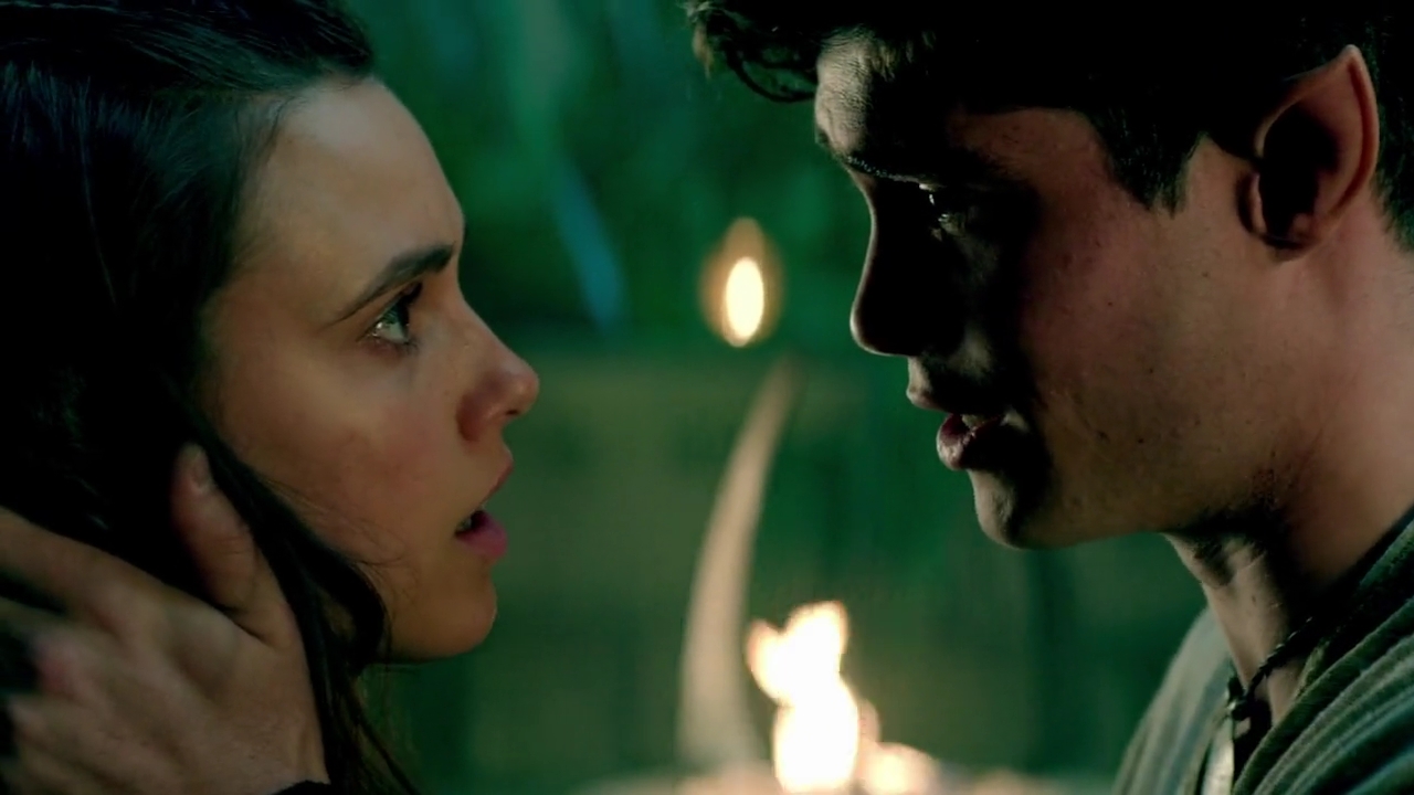 Charmed-Online-dot-nl-TheShannaraChronicles1x02-1016.jpg