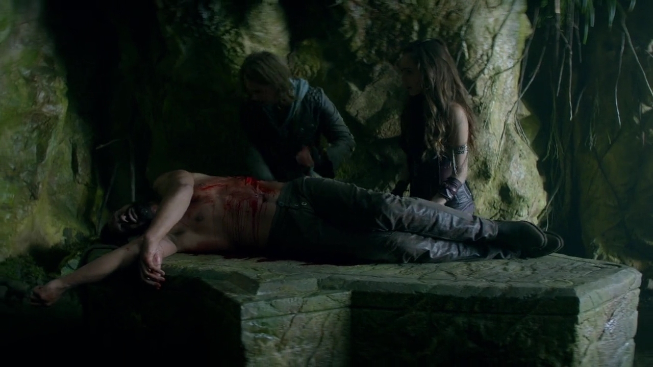 Charmed-Online-dot-nl-TheShannaraChronicles1x03-0319.jpg