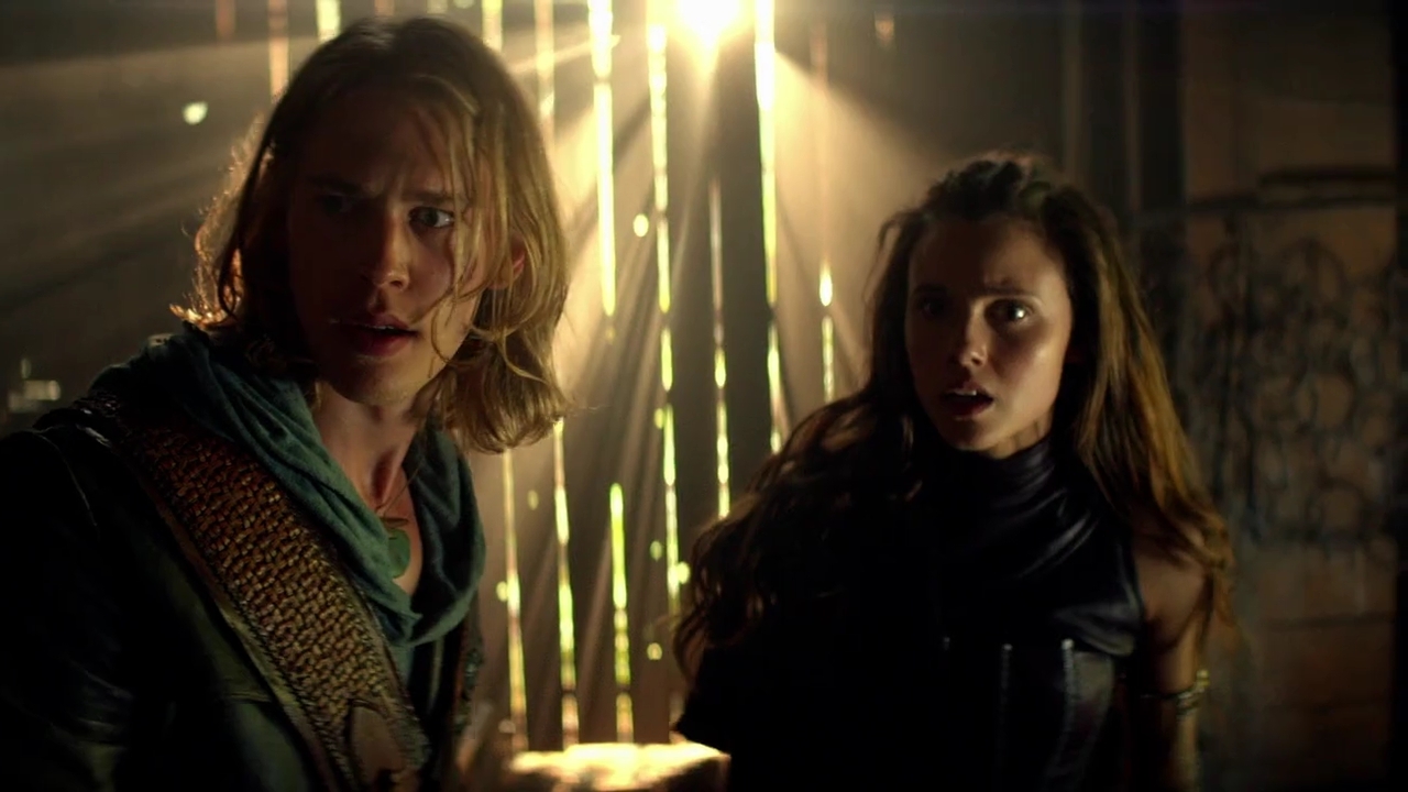 Charmed-Online-dot-nl-TheShannaraChronicles1x03-1529.jpg