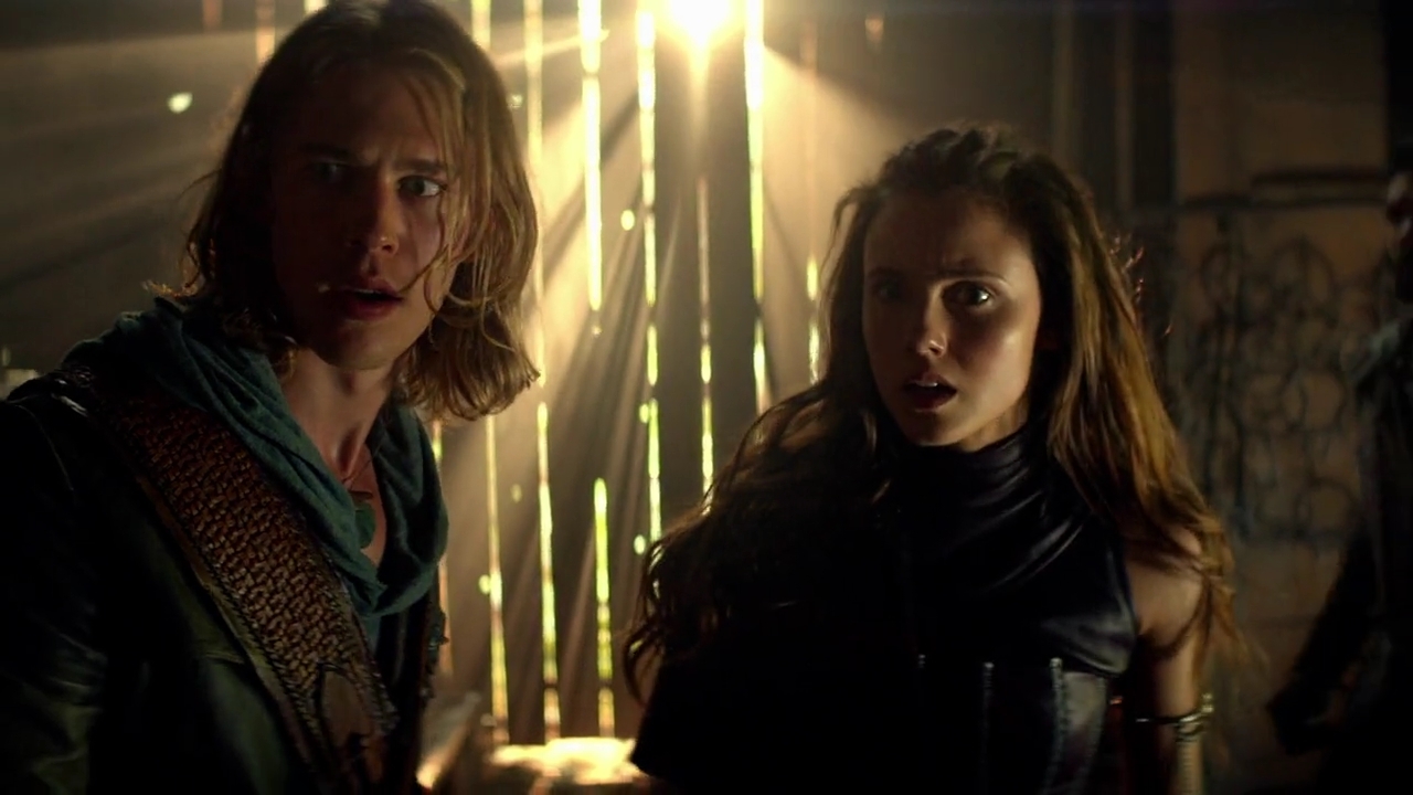Charmed-Online-dot-nl-TheShannaraChronicles1x03-1530.jpg