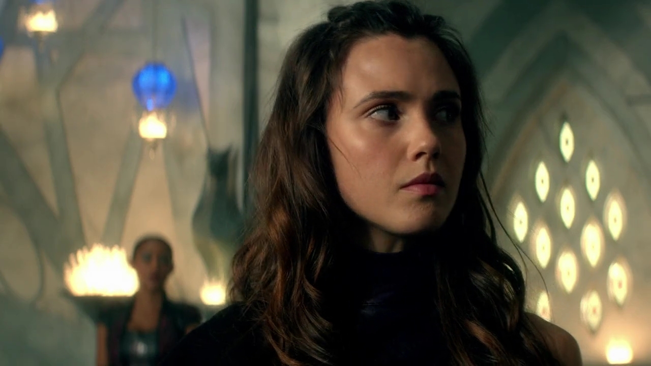 Charmed-Online-dot-nl-TheShannaraChronicles1x03-2021.jpg