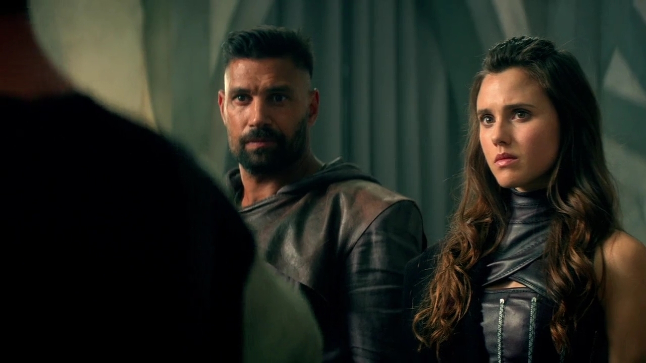 Charmed-Online-dot-nl-TheShannaraChronicles1x03-2113.jpg