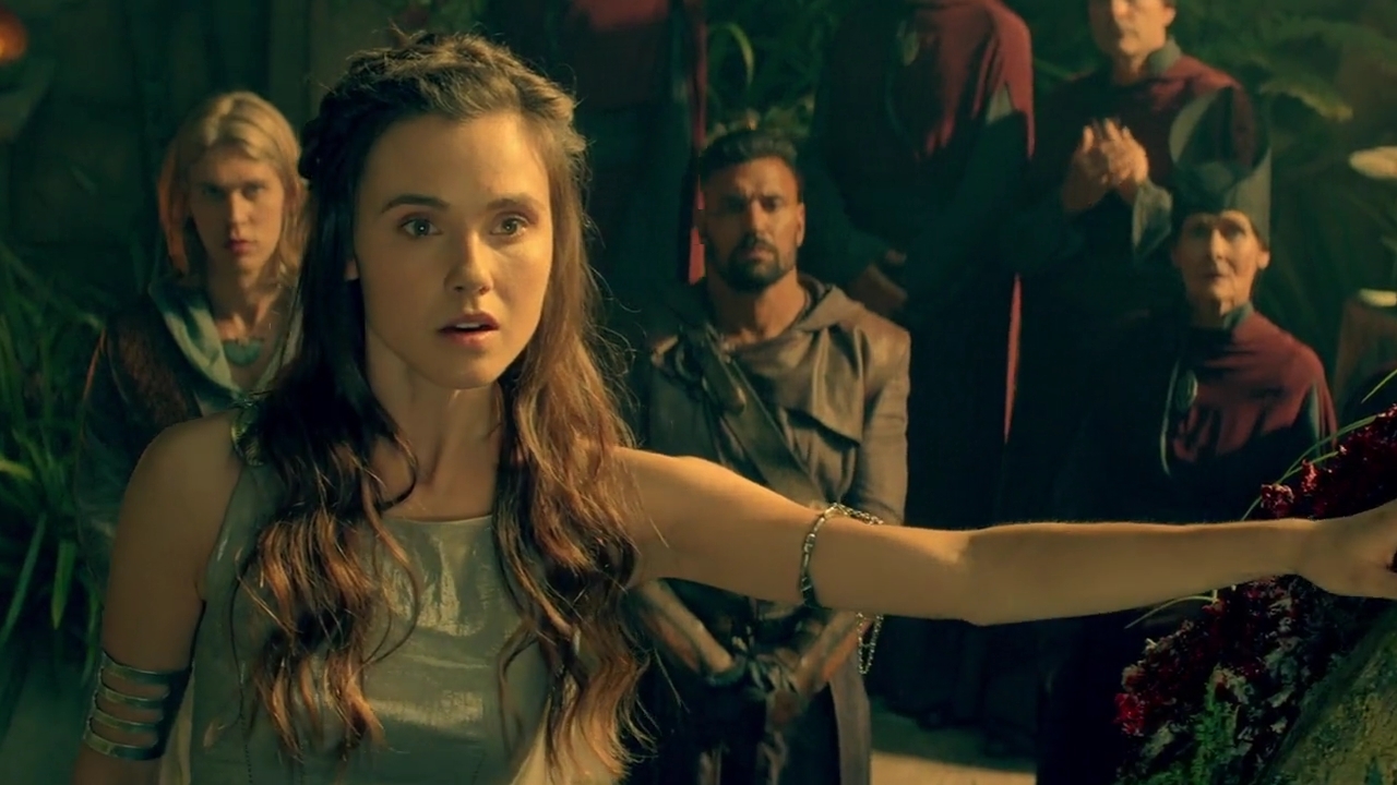 Charmed-Online-dot-nl-TheShannaraChronicles1x03-2358.jpg