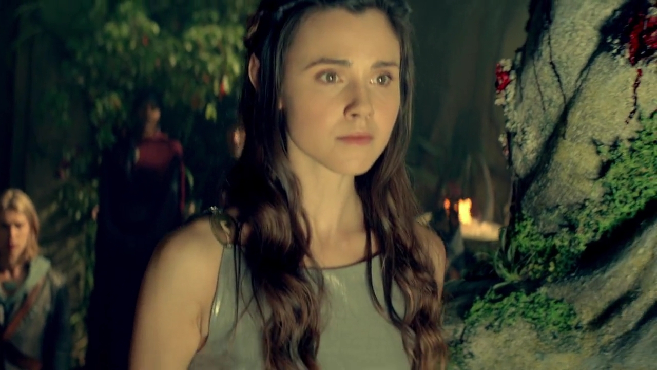 Charmed-Online-dot-nl-TheShannaraChronicles1x03-2382.jpg