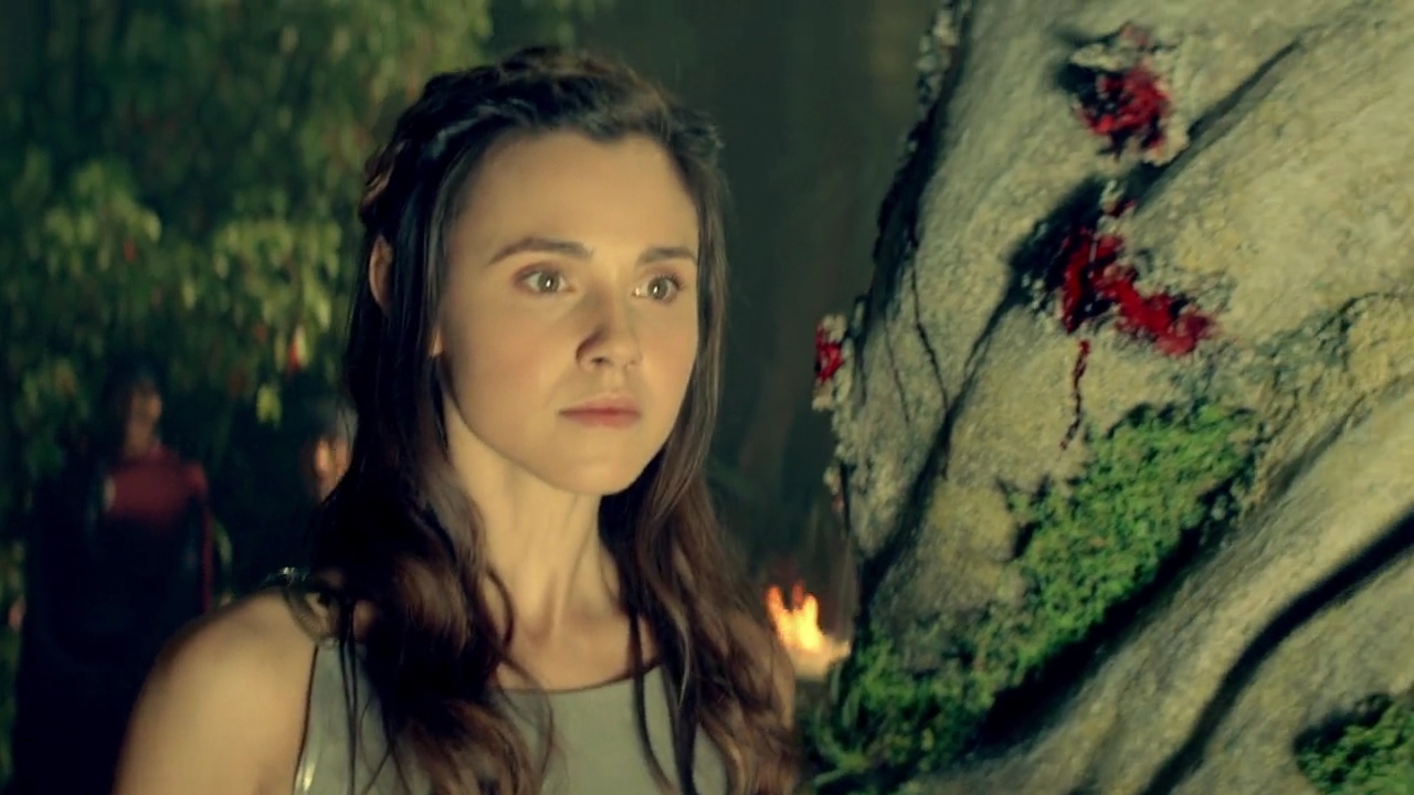 Charmed-Online-dot-nl-TheShannaraChronicles1x03-2383.jpg