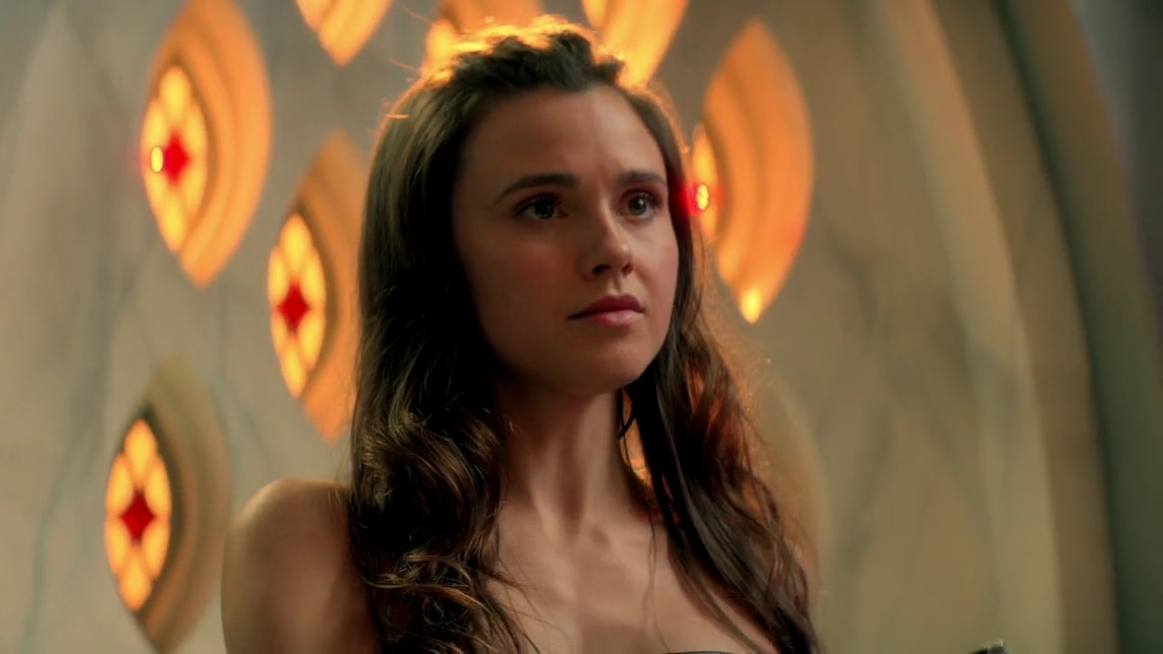 Charmed-Online-dot-nl-TheShannaraChronicles1x04-1640.jpg