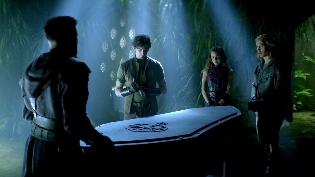 Charmed-Online-dot-nl-TheShannaraChronicles1x04-1812.jpg
