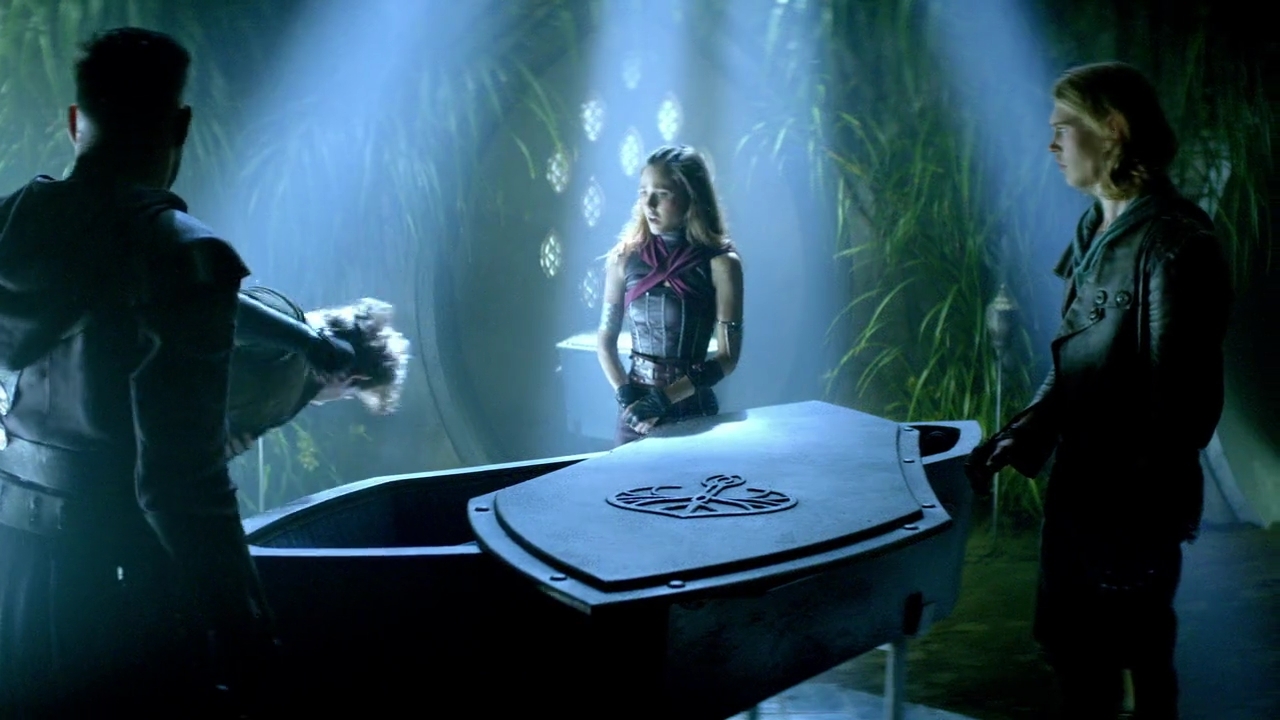 Charmed-Online-dot-nl-TheShannaraChronicles1x04-1860.jpg