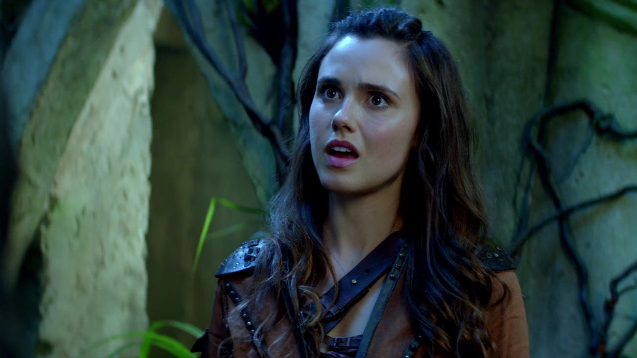Charmed-Online-dot-nl-TheShannaraChronicles1x04-2202.jpg